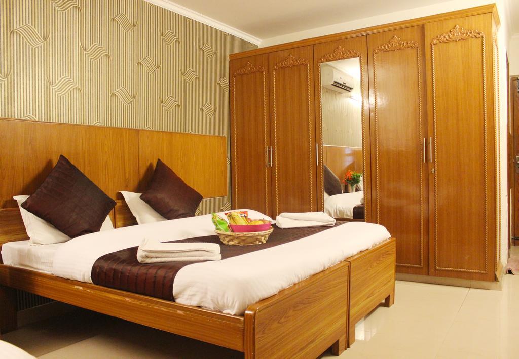 Hotel Delhi Marine Club C6 Vasant Kunj Νέο Δελχί Εξωτερικό φωτογραφία