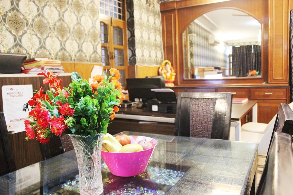 Hotel Delhi Marine Club C6 Vasant Kunj Νέο Δελχί Εξωτερικό φωτογραφία
